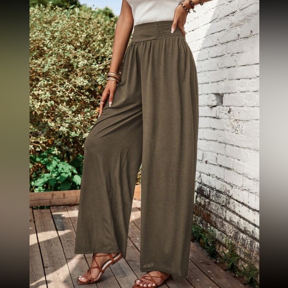 Boho black solid wide leg pants - Picture 12 of 16